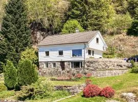 Gorgeous Home In Nedre Vats With Wifi
