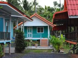 Patcharin Home Stay