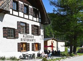 Albergo Ristorante Stazione Cavaglia, hotel v destinaci Poschiavo