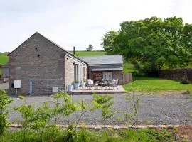 Relaxing pet friendly rural retreat