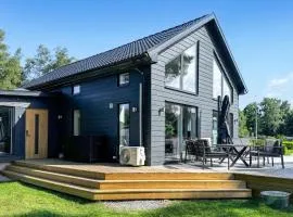 Awesome Home In Hörby With Wifi