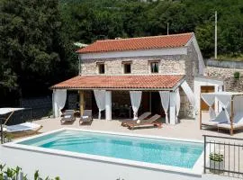 Beautiful Home In Bribir