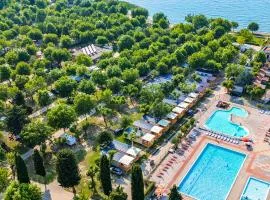 Baia Holiday Gasparina