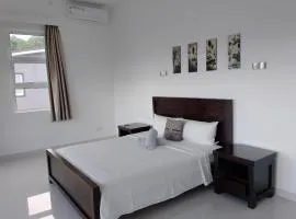 Luxury Vacation Villa in Seychelles by CliffHanger Villas
