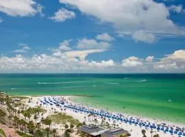 Stay Beachside I Stunning Views Walk Everywhere