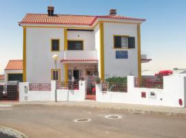 Spacious House Alandroal, hotel in Alandroal