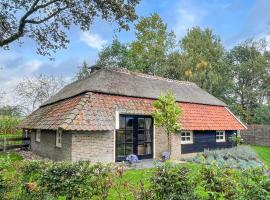 Gorgeous Home In Hellendoorn With Sauna, hotel con spa en Hellendoorn
