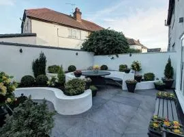 The Botanical Holiday By Cheshire Escapes