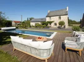 Manoir de la Nogrie - Chambre de charme avec accès privatif - Piscine chauffée sur domaine 5 étoiles