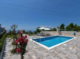 Villa Infinite Joy, hotel in Makarska