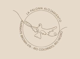 La Paloma Alojamiento, hotel em Río Colorado