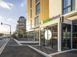 Holiday Inn Express Paris - Poissy by IHG