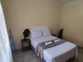 Quarto de hóspedes na praia, hotel v destinaci Pontal do Paraná