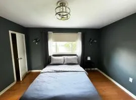 Cozy room in Sudbury