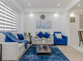 Amazing Home in Niagra Region, biệt thự ở Thorold