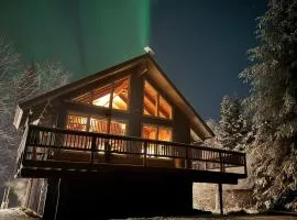 Cozy Alpine Retreat