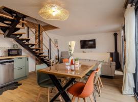 Les cigognes gites de la reserve, ξενοδοχείο σε Grand-Laviers