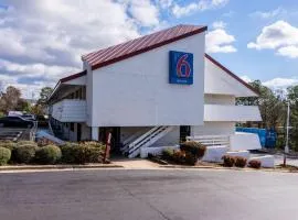 Motel 6-Birmingham, AL