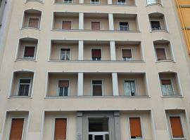 Room and Suite - BARI CENTRALE -、バーリのホテル