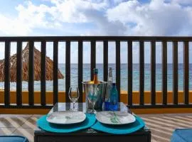 Beach front luxury living - 2 bedroom condo with sea view