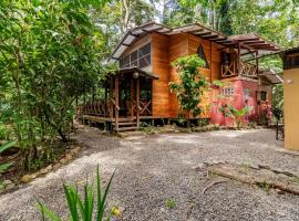 Pachamama Nueva River side Bungalows Punta Uva