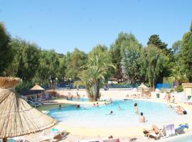 Camping de la Baie, ξενοδοχείο σε Cavalaire-sur-Mer