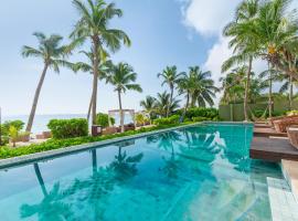 Beach front Luxury condo in Tulum, hotel em Tulum