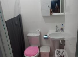 Casa temporada regiao dos lagos São pedro, hôtel à São Pedro da Aldeia