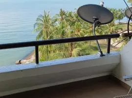 PD HOMESTAY CORUS ROSLI
