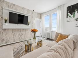 NY Prime Luxury Escape KING Bed Easy Parking, hotel v destinaci Yonkers