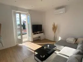 T2 neuf avec vue mer à 2 pas du centre et proche des plages