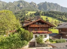 Chalet Ursin Lodge