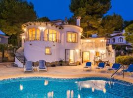 Apt B Algemesi Moraira, hotel v destinaci Moraira