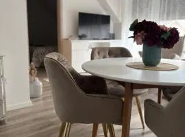 LaMira 2,3 Apartments