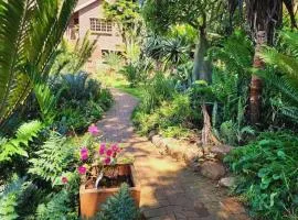 Gorgeous Garden Villa 2