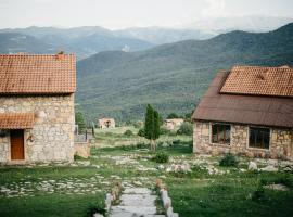 Apaga Resort – hotel w mieście Iczewan
