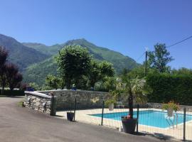 Camping du Valentin, hotel v destinaci Laruns