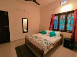 Red Chillies Homestay