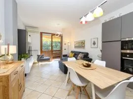 Garda Tulipano tranquillo bilocale con piscina e terrazza