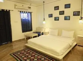 Blue Haveli Home Stay