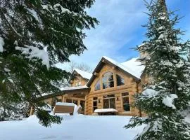 Blue Bear Spa sauna private pool lake access