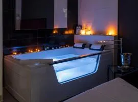 PLAN Deluxe - Romantic Excape with Whirpool Tub Niš, centar, FREE parking