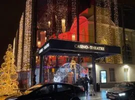 STUDIO TOUT EQUIPE 50 M DE LA GARE D'ENGHIEN LES BAINs 15 MN DE PARIS CENTRE