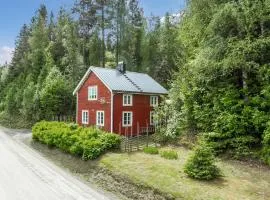 3 Bedroom Awesome Home In Stöllet