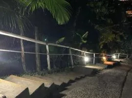 Casa no Perequê a 300 metros da praia - Espaço inteiro