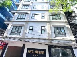 Van Nam Hotel by OnHotelRooms