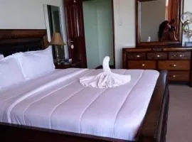 Marple Inn Hotel BNB