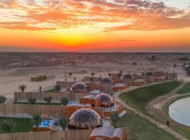 Al Marmoom Oasis Luxury Experiential Desert Resort、ドバイのホテル