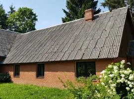Namiņš Brīviņi