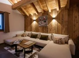 Chalet en triplex pour 14 personnes avec Wifi, parking et terrasse - FR-1-263-546